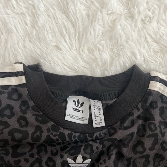 adidas Animal Tee - Picture 3 of 3